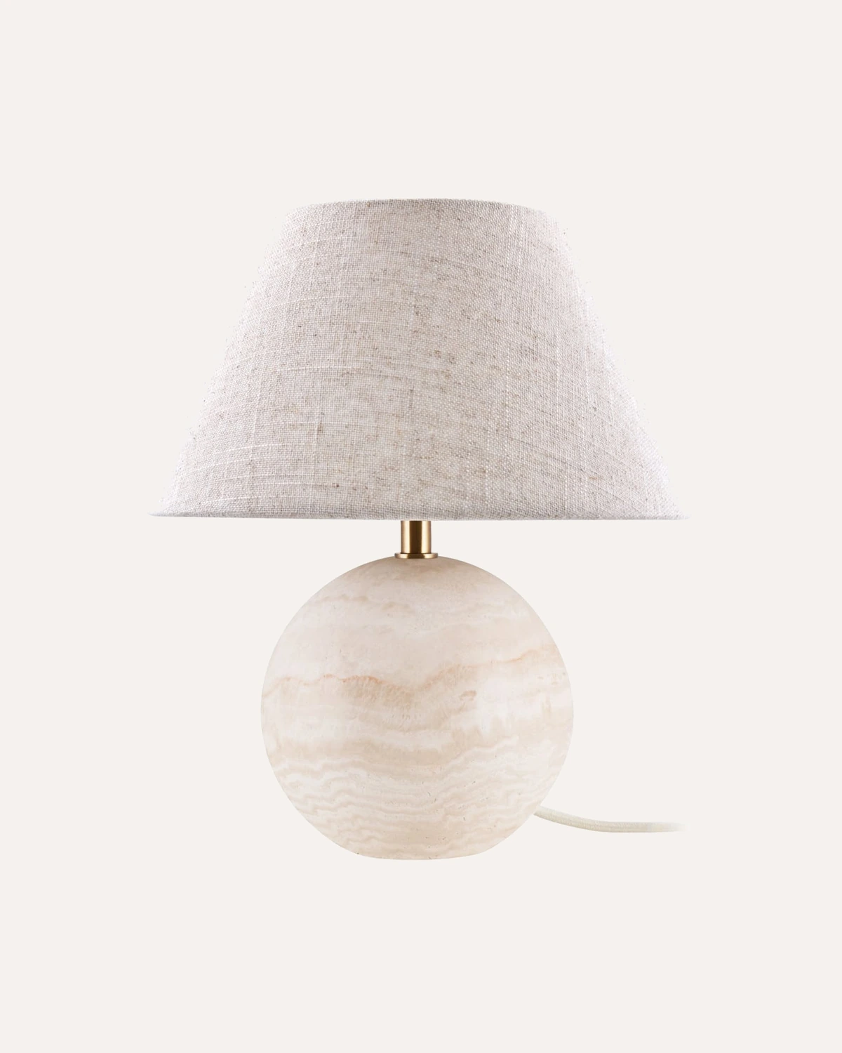 Globen Lighting Castello Tischleuchte 38 cm in Beige mit Travertin-Kugelfuß, freigestellt